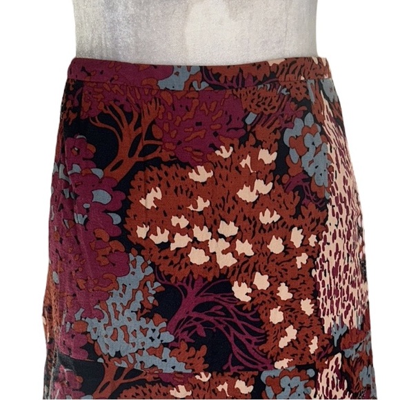 Boden Abstract Floral Print Layered Tiered A-Line Mini Skirt - 12 - Picture 6 of 13